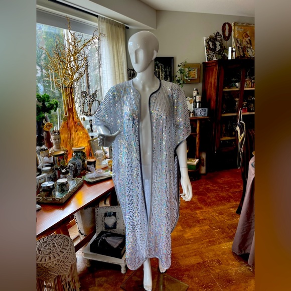 Topshop mid length sequin vest - Picture 1 of 8